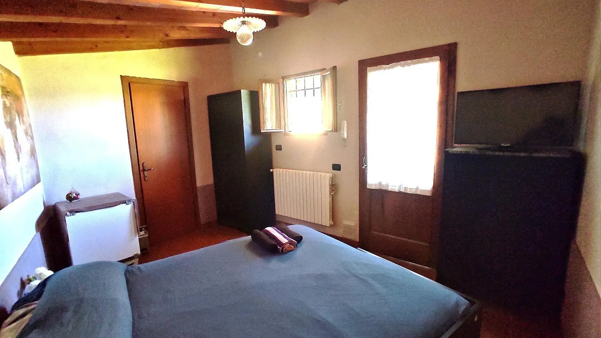 Guest house Camera Con Bagno E Accesso Indipendente Lucca